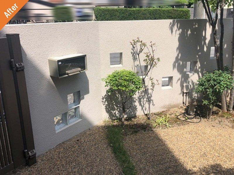 外壁塗装と補修後の塀