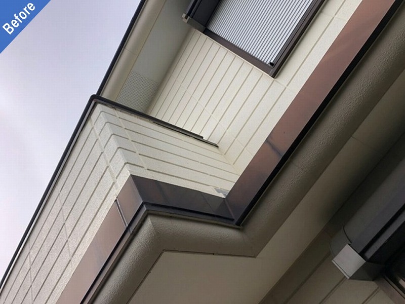 塗装工事前のALCと幕板
