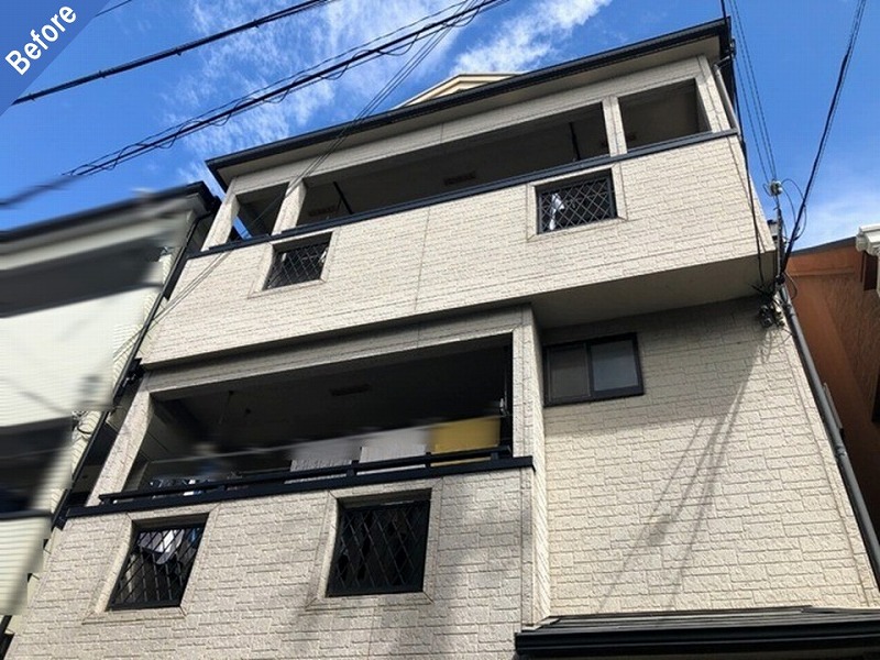 外壁塗装前の正面外壁