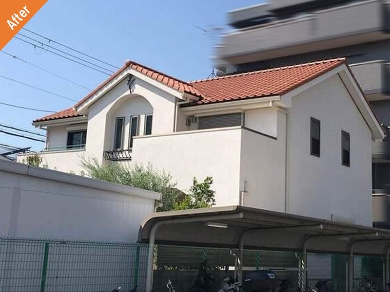外壁塗装後のセラミック仕上げの戸建て住宅