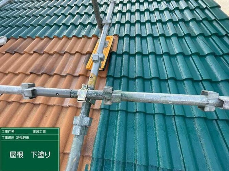屋根の下塗り