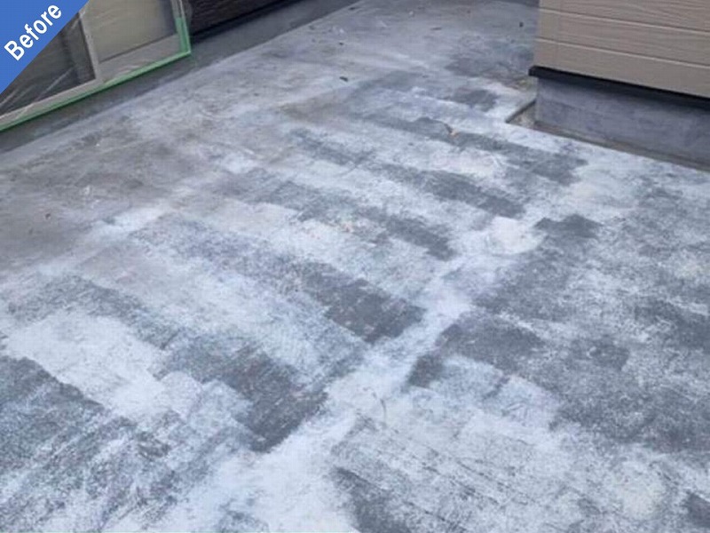 東大阪市のFRP防水工事前のバルコニー防水層