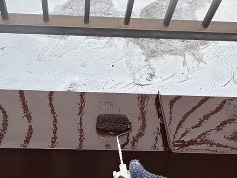 笠木の防錆塗料での塗装