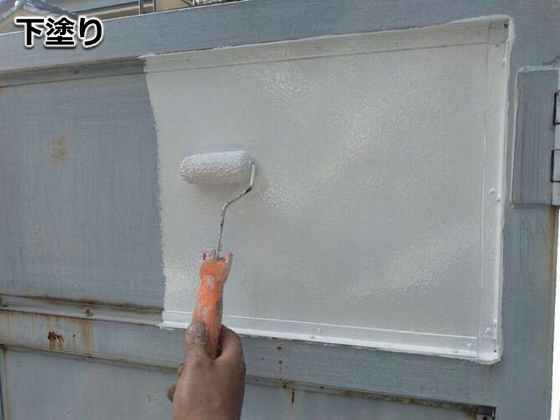 門扉の下塗り