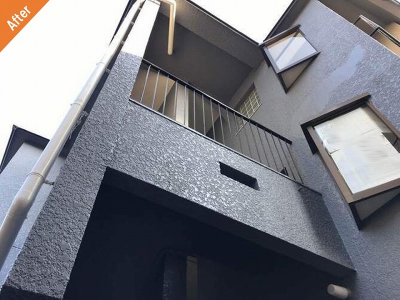 外壁塗装後のマンションのモルタル外壁