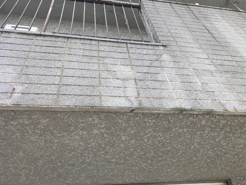 モルタル外壁のひび割れ