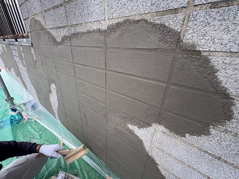 下地調整材で模様復旧