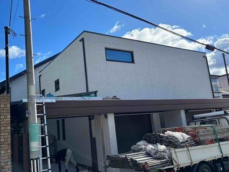 外壁塗装完了後の足場解体後のミサワホーム全景