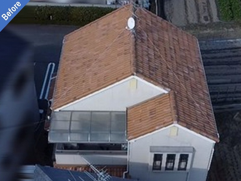 屋根外壁塗装前の住宅全景