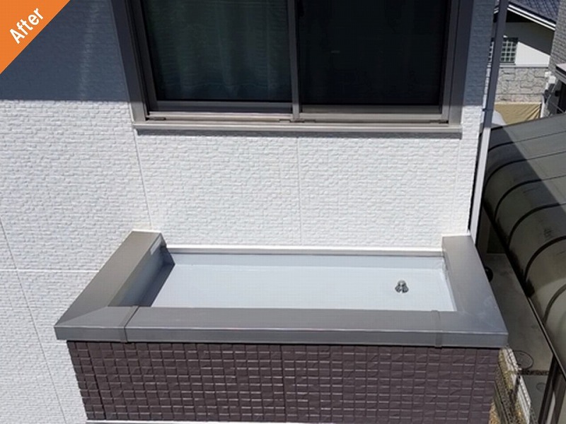 塩ビシート防水施工後の庇