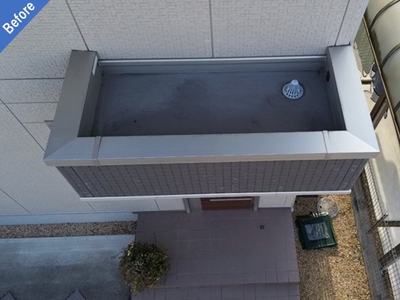 塩ビシート防水施工前の庇