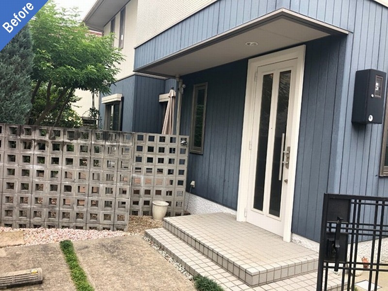 豊中市の外壁塗装前の積水ハウス（セントレージ・アビーナ）の玄関廻り