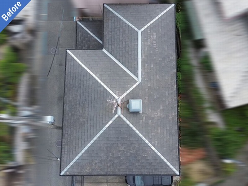 屋根塗装前のパナホームの屋根