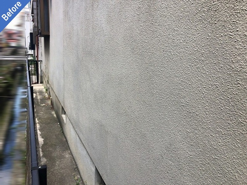 外壁塗装前の外壁背面