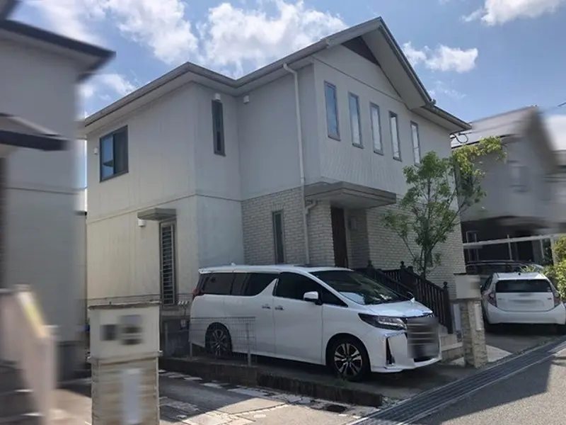 兵庫県神戸市北区でトヨタホームの屋根塗装（コロニアルグラッサ