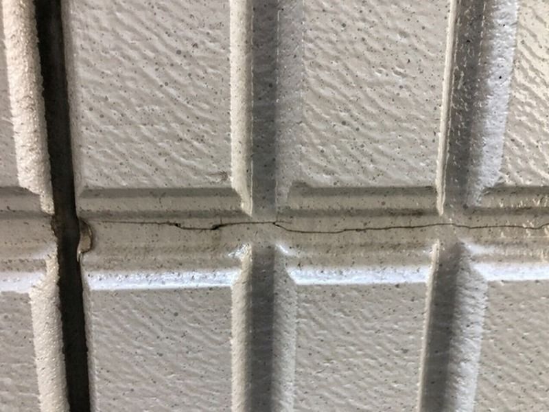 コーキングが劣化して雨漏りした事例