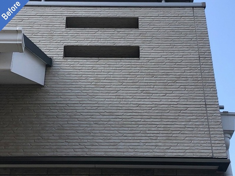 外壁塗装前の2階サイディングボード