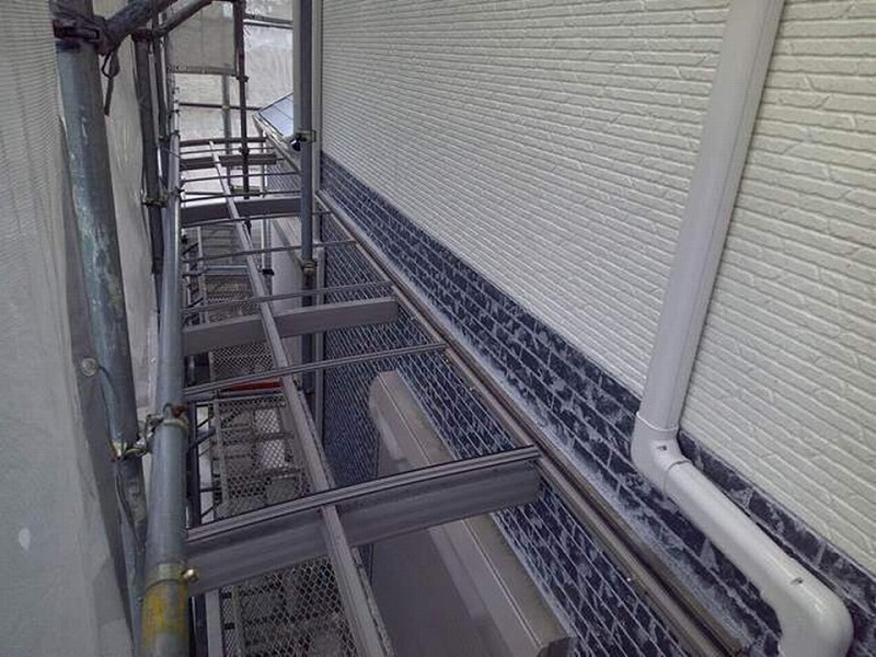 塗装後の1階2階の境界線