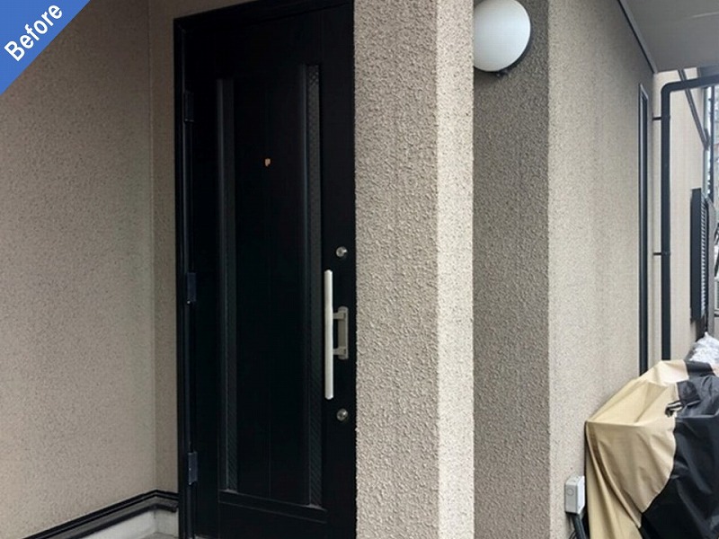 外壁塗装前の玄関廻り