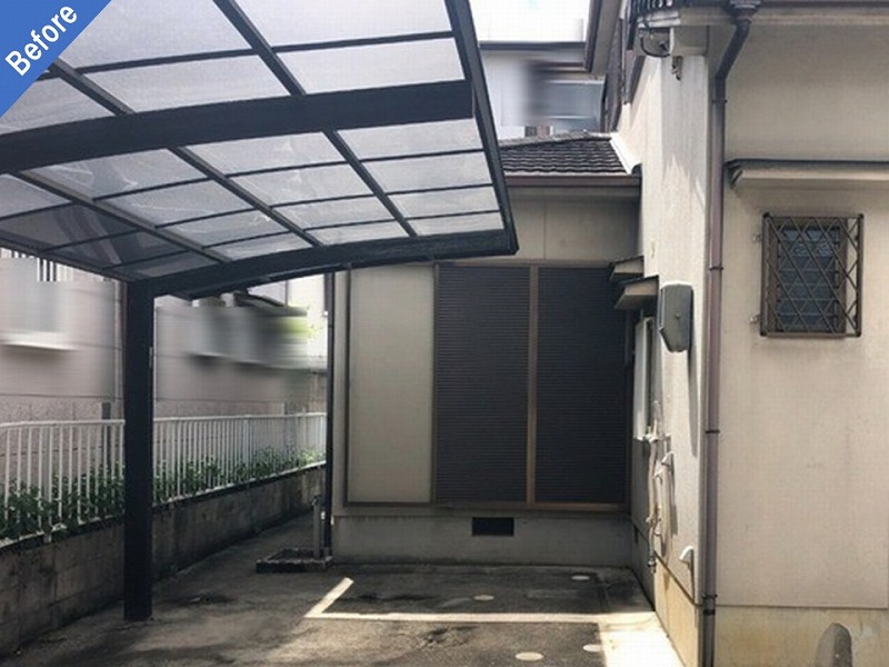 外壁塗装前のガレージ周辺の外壁