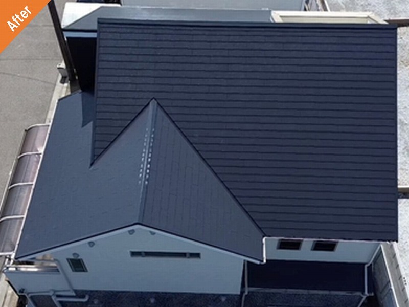 松原市のジェットブラックで屋根塗装後のスレート瓦