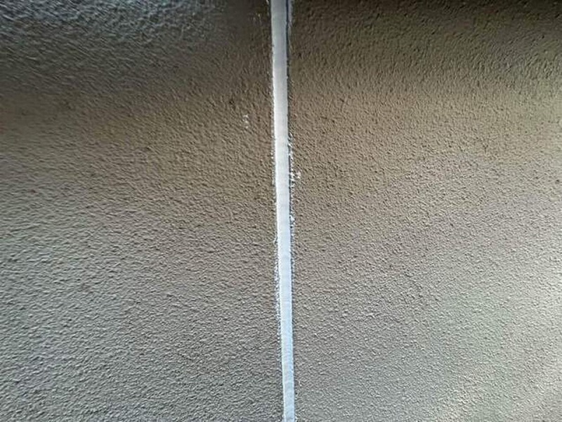 コーキング工事後の誘発目地