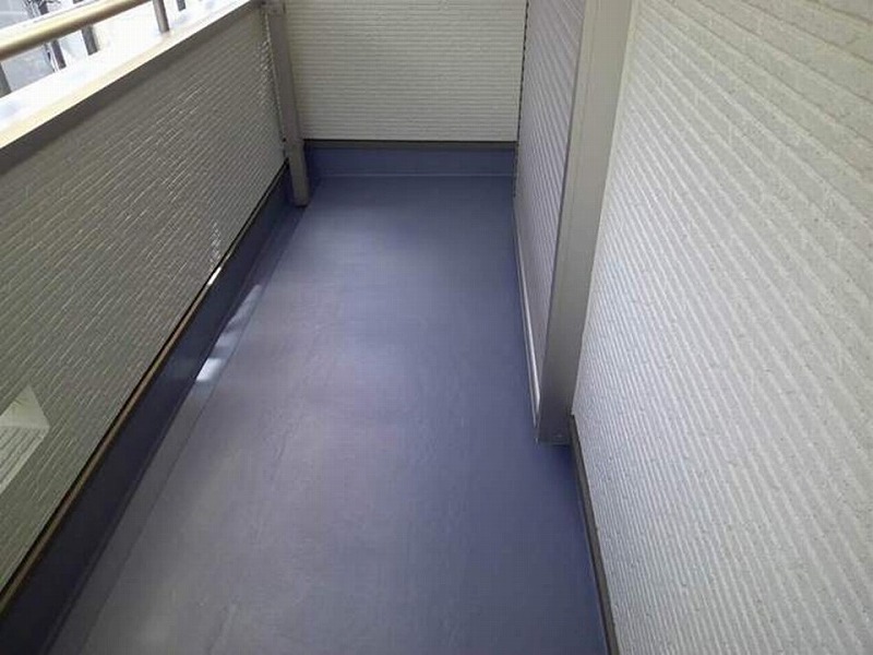 ベランダトップコート塗布後のベランダ