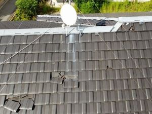 屋根材の破損