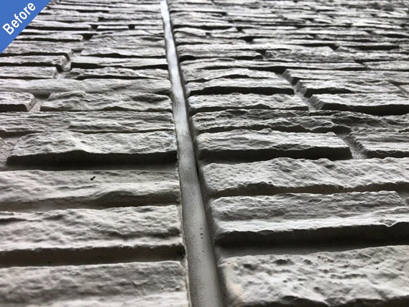 外壁塗装前のダインコンクリートの目地のコーキング