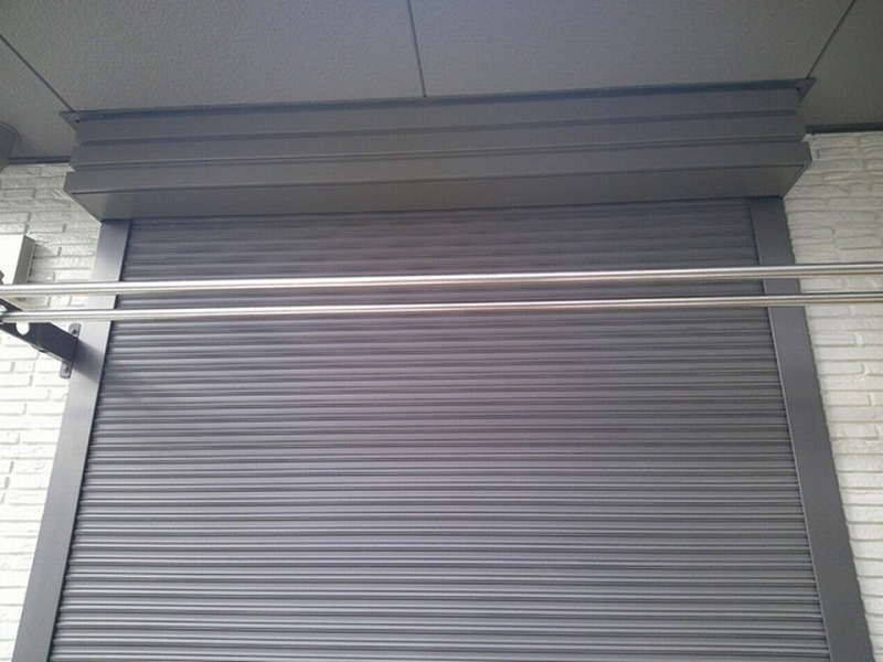 塗装後のシャッターボックス