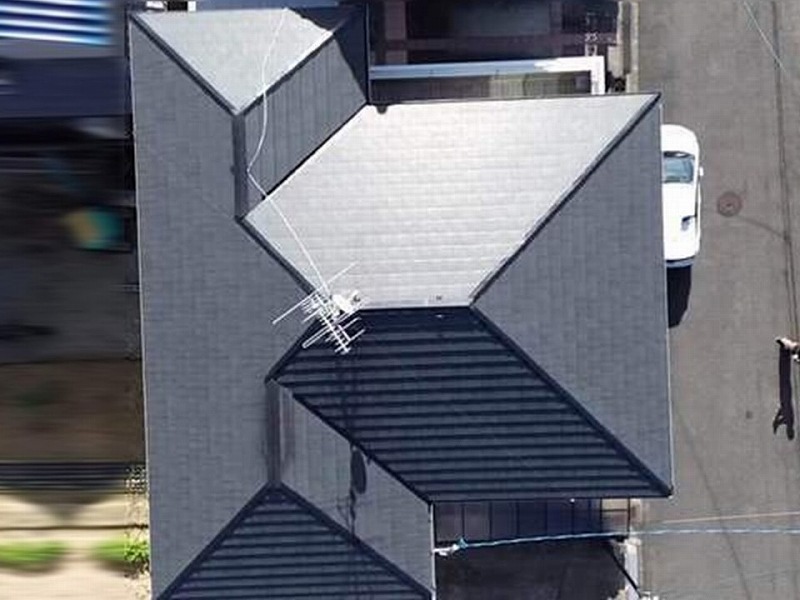 屋根板金塗装後の積水ハウスの陶器瓦