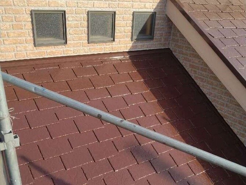 屋根塗装後の下屋根