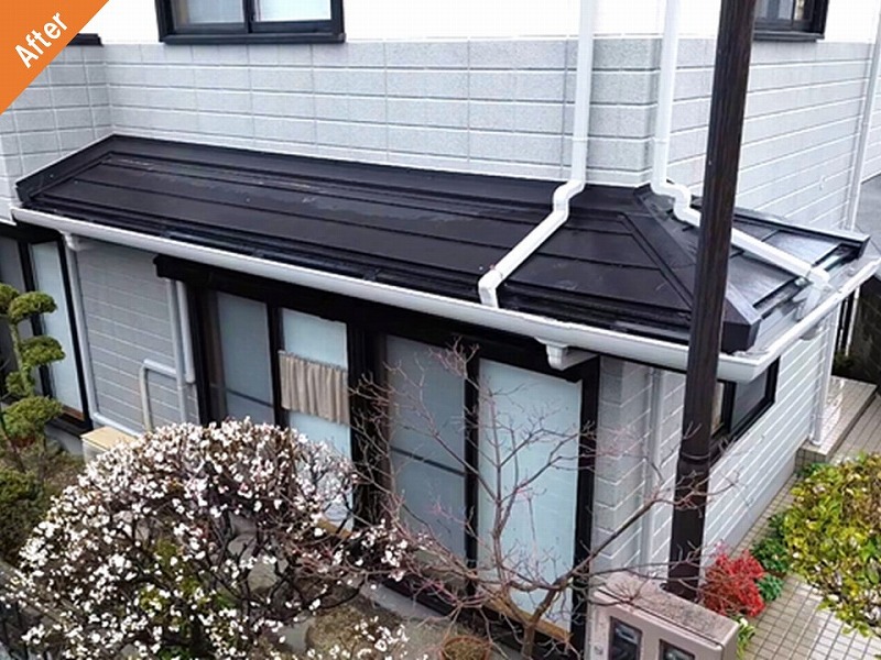 外壁塗装後の旭化成ヘーベルハウスの下屋根と外壁