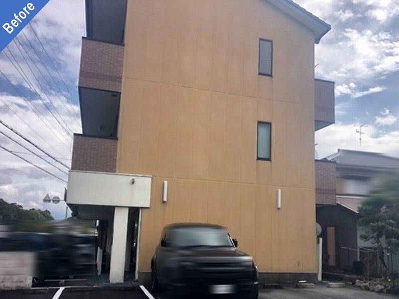 外壁塗装前のマンションのALC外壁