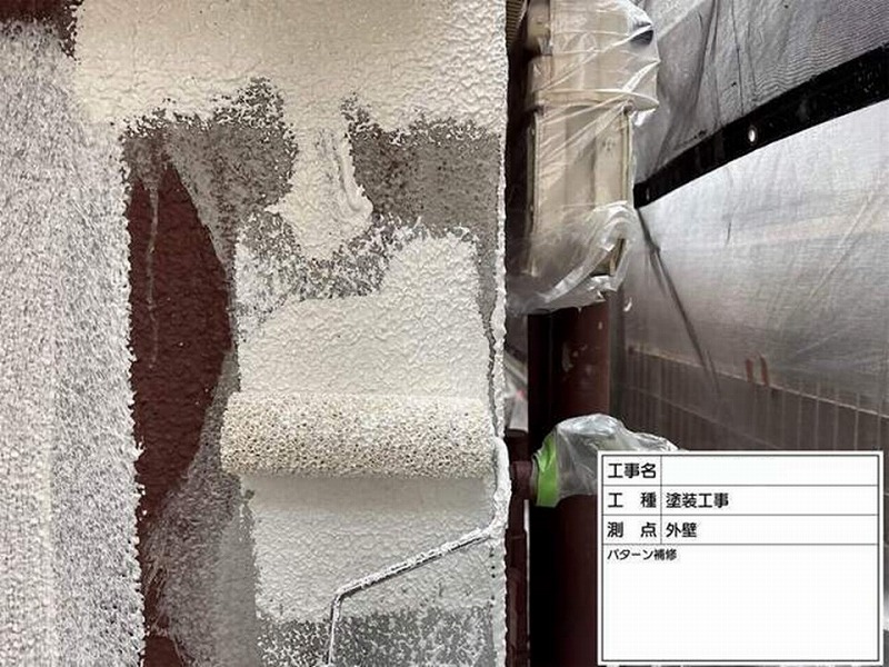 外壁の下塗り(2回目)