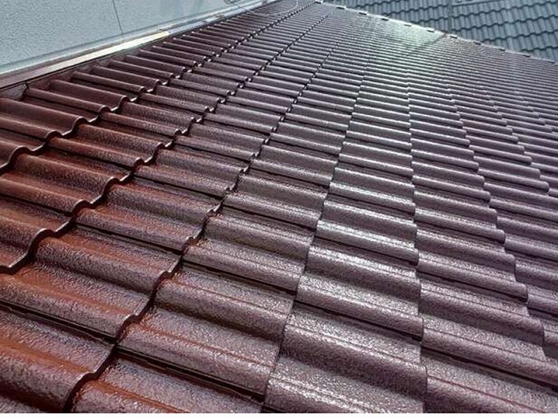 屋根塗装完了後のセメント瓦