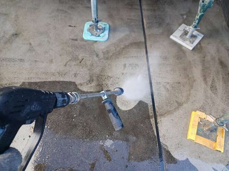 土間の高圧洗浄工事