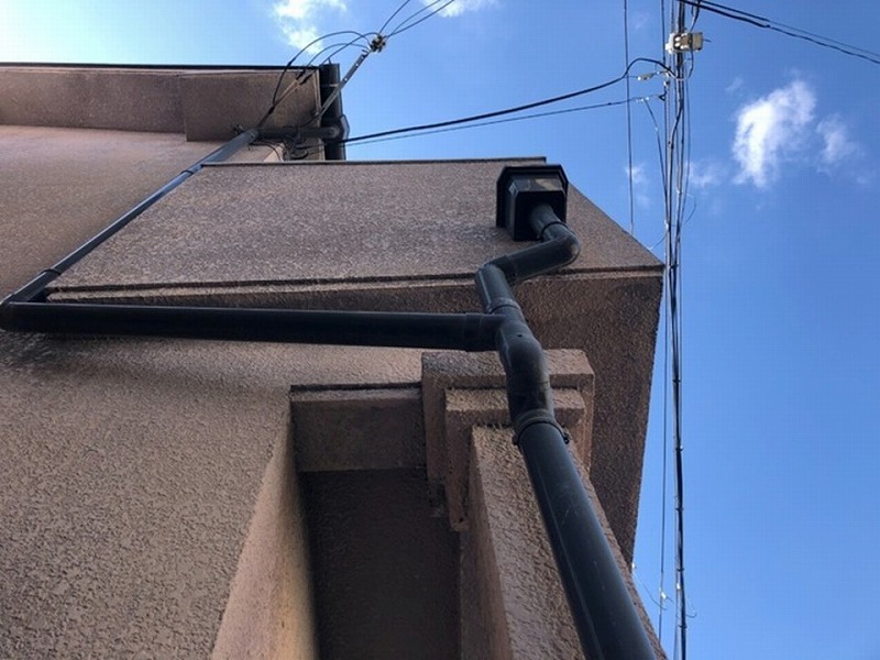 雨樋と軒天の点検