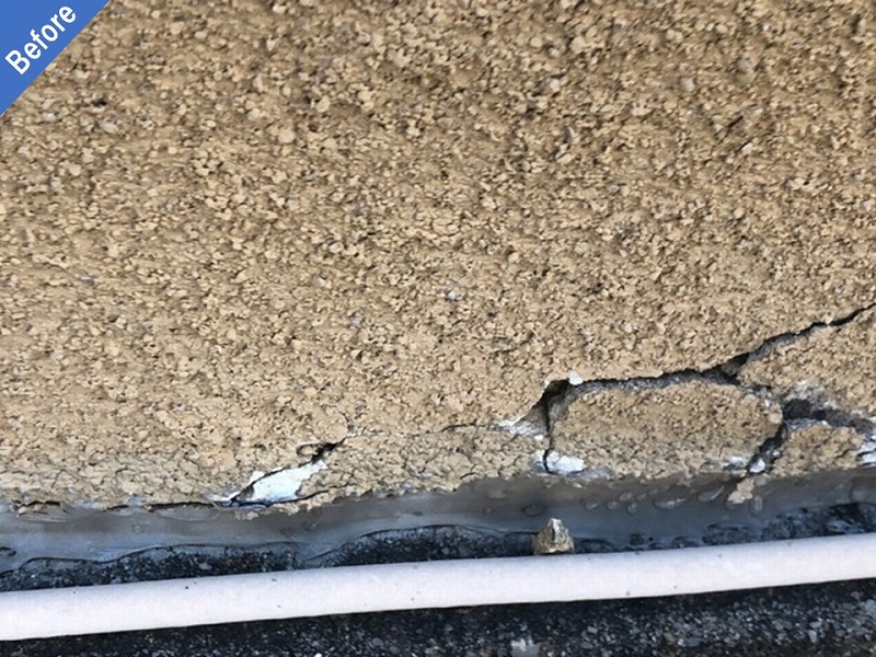 外壁塗装前の塗膜の割れたALC