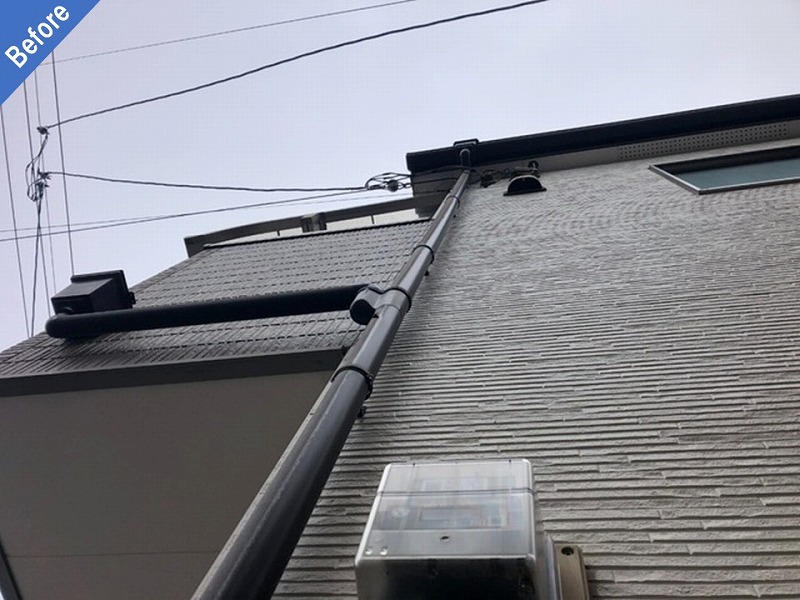 外壁塗装前の難付着サイディングと雨樋