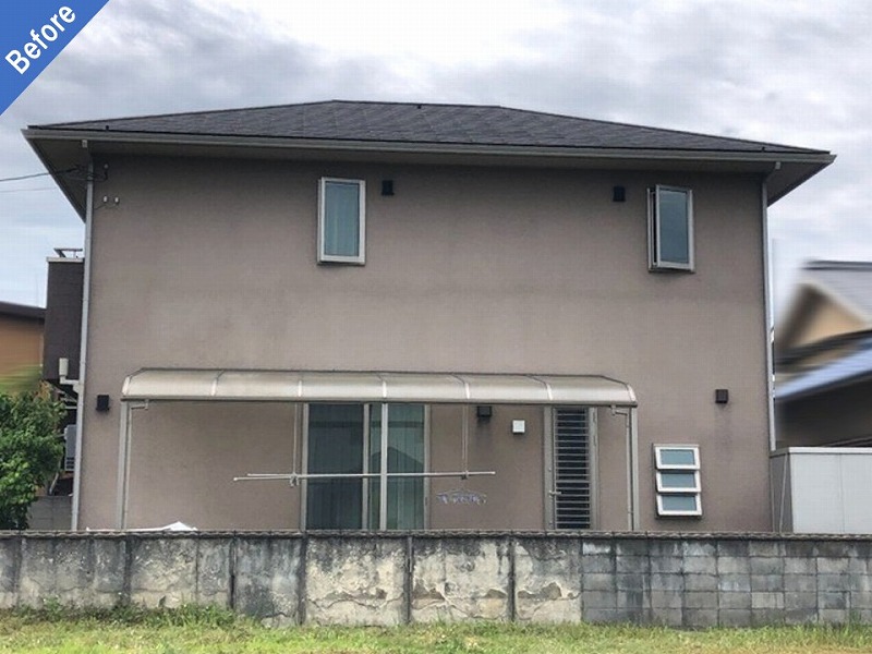 外壁塗装前のシーサンドコート仕上げの外壁