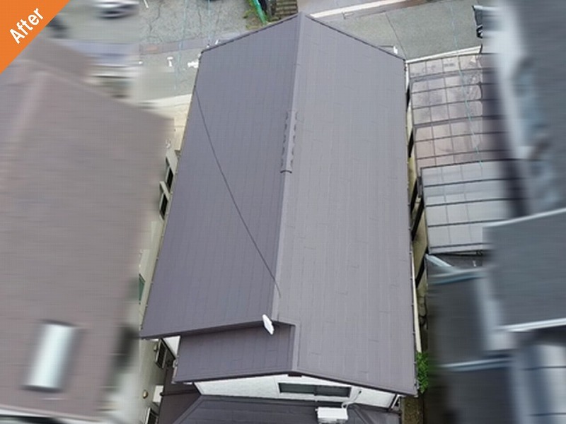 屋根カバー工法後の屋根