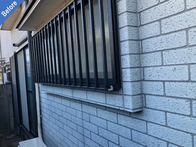 外壁塗装前のサッシ廻りの外壁