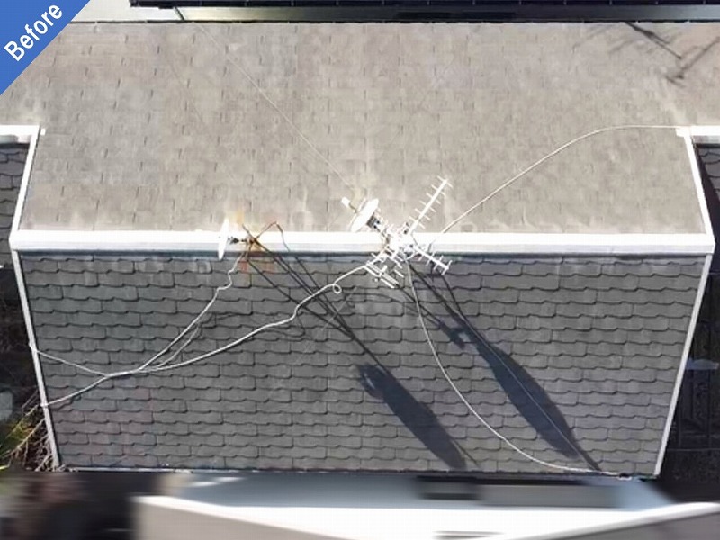 屋根カバー工法前のスレート瓦