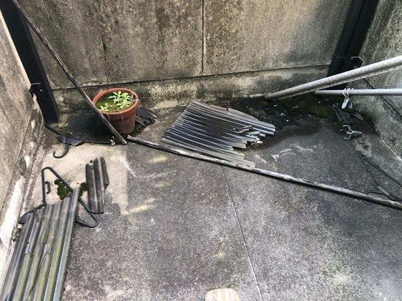 ベランダ防水層の調査