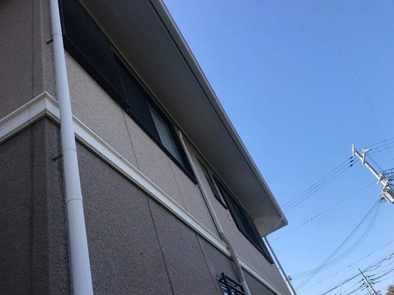 雨樋やスリムダクトなどの付帯部の調査