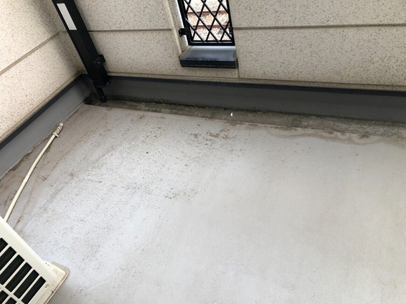 ベランダ防水層の調査