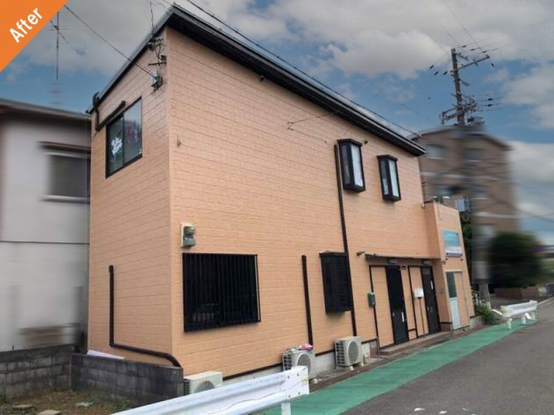 大東市の外壁塗装後の住宅全景