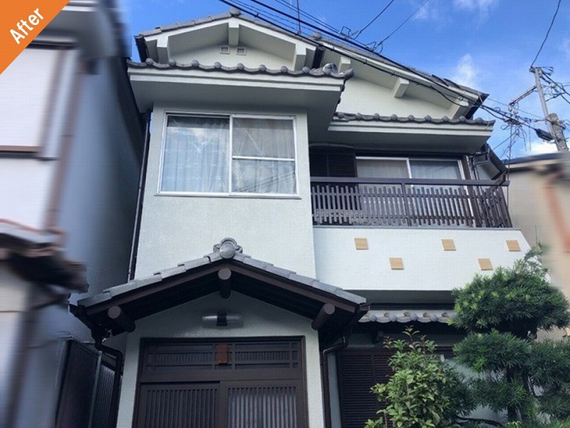 八尾市の外壁塗装後のモルタル外壁の住宅