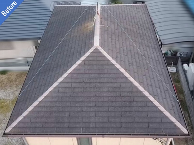 屋根カバー工法前のスレート瓦